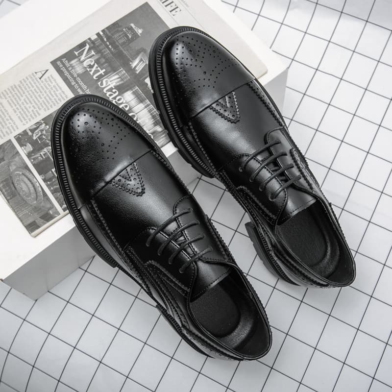 W Sapatos masculinos de inverno versão coreana britânica terno de correspondência de casamento aumento interno negócios