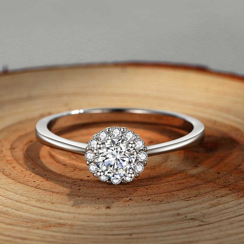 JZ358 Anel de diamante de noivado com Design de renda do mesmo estilo 50 pontos pequeno diamante feminino flor botão ane