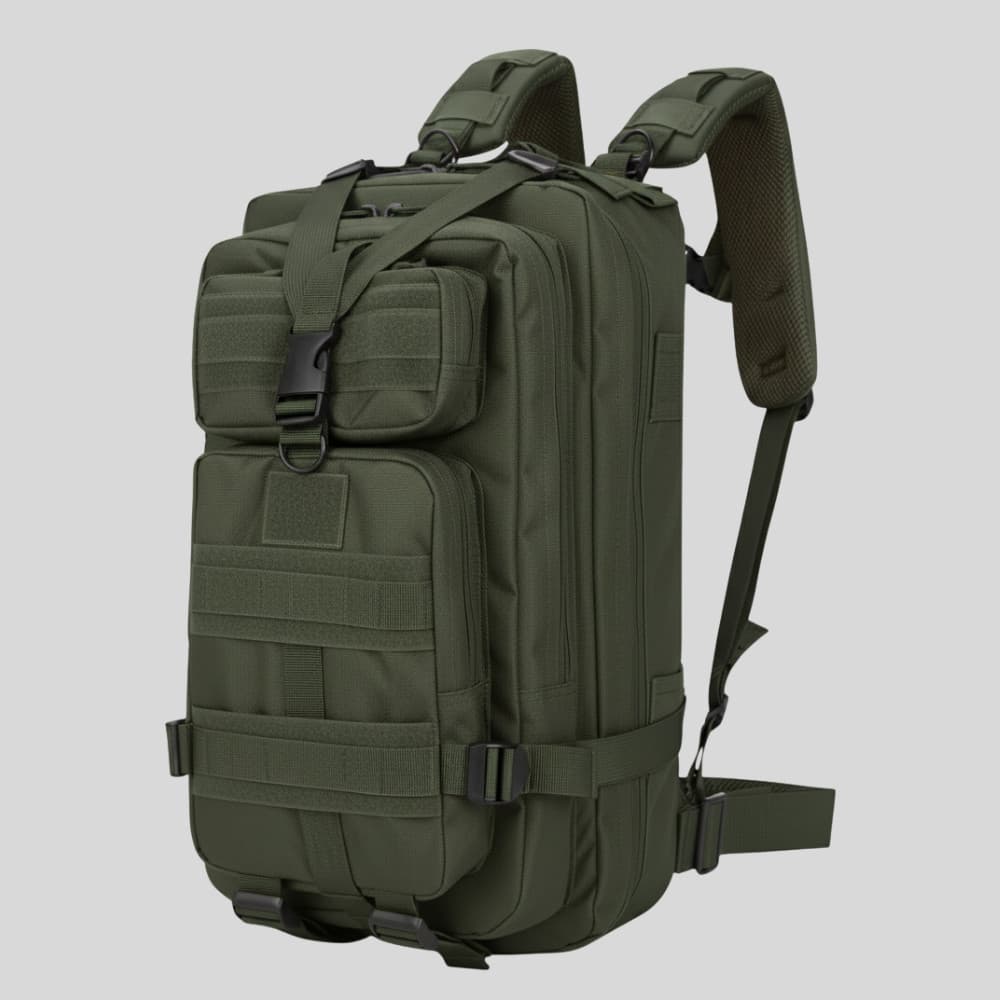Mochila Militar 30L Impermeável Reforçada Masculina Assault com Patch do Brasil (Brinde)