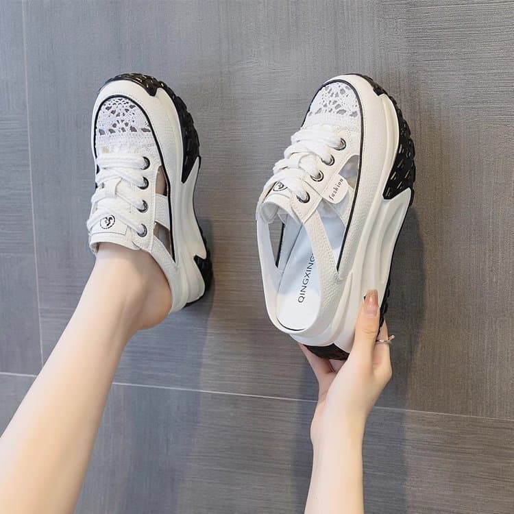 Moda de sola grossa Toe-coberto sandálias chinelos femininos oco-para fora sapatos exterior Wear 2025 primavera verão no