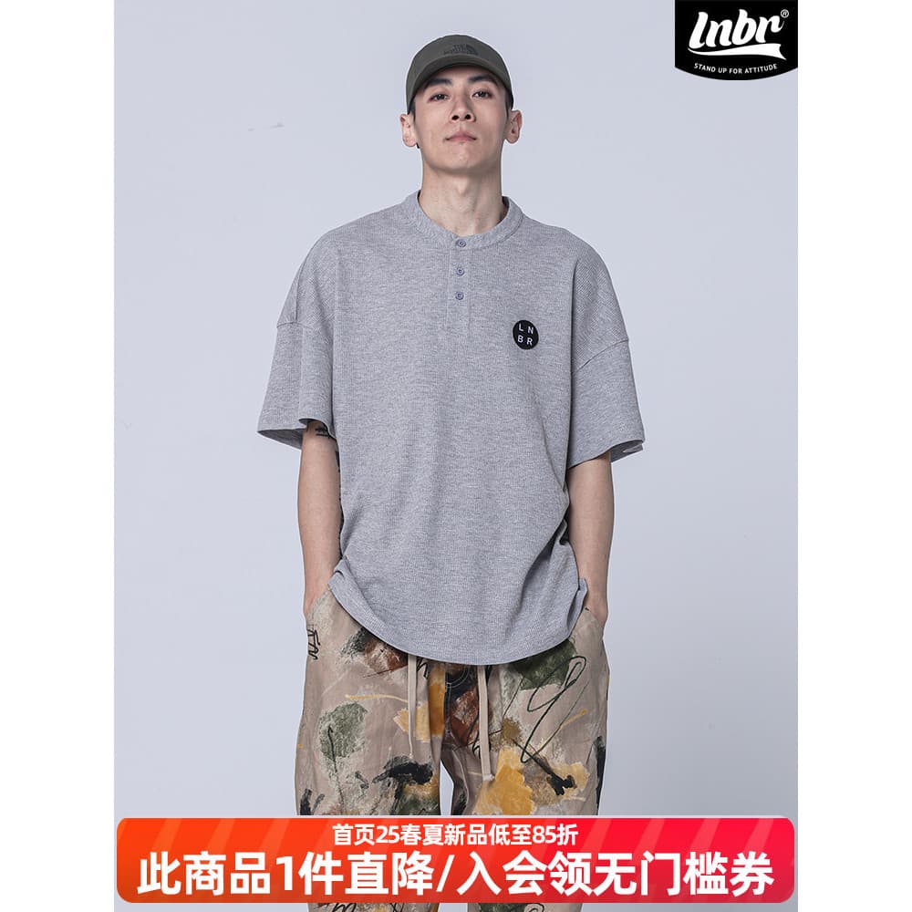 LNBR National Trendy 24 Verão Americano Retro Gola Redonda Malha Waffle Camiseta Cinza Casual Manga Curta Plus Size