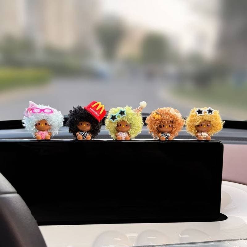 Bonito bonito pelúcia carro boneca ornamentos carro controle Central tela de exibição decorações interiores do carro bon