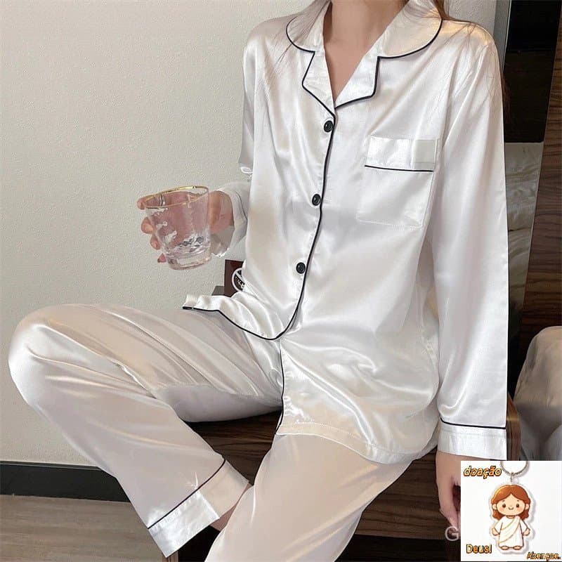 Pijama feminino Americano Cetim de Seda com Elastano Bolso e Botão Calça e Camisa Manga Longa