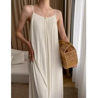 Textura plissada vestido de camisola de um ombro órgão feminino plissado desconstrução nápoles saia de alta qualidade