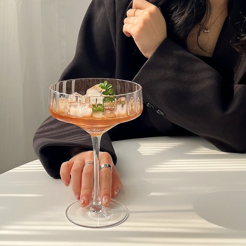 Cálice de vidro francês High-End ins espuma champanhe barra de vidro Cocktail especial mistura vidro sorvete