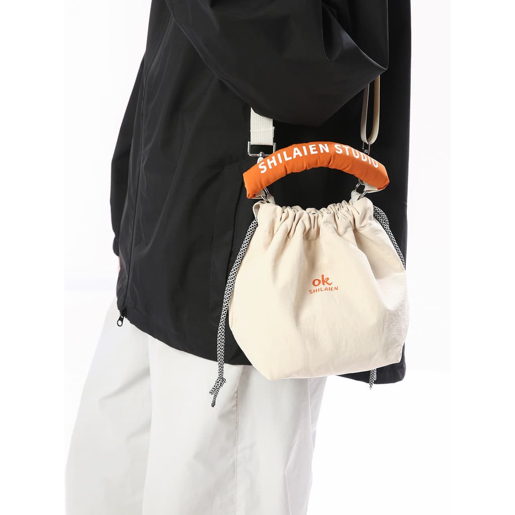 Estilo de montanha leve menina saco namoradas Casual portátil dupla utilização saco do telefone móvel simples acolchoado
