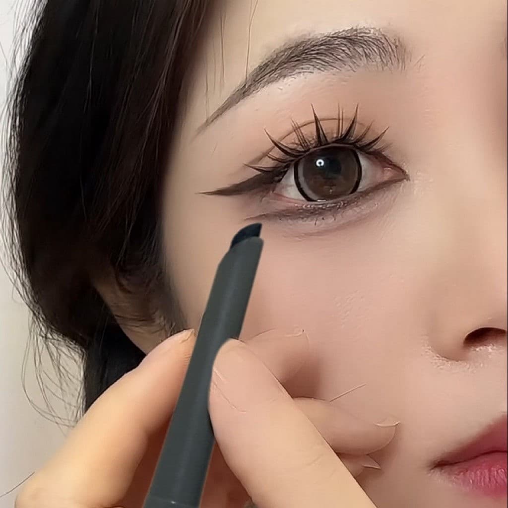 Lápis delineador caneta Gel afiada de longa duração sem manchas delineador à prova d'água estudante