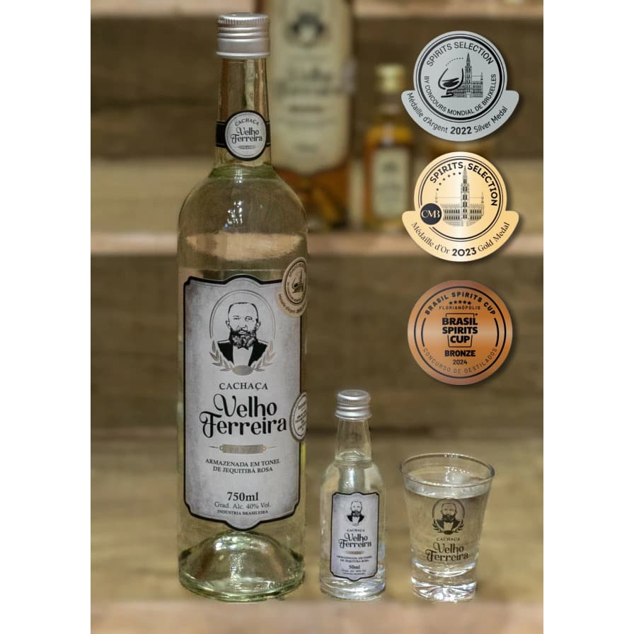 Kit Cachaça Prata 750 ml + Copo Shot (Modelo em estoque) + Mini Prata 50 ml