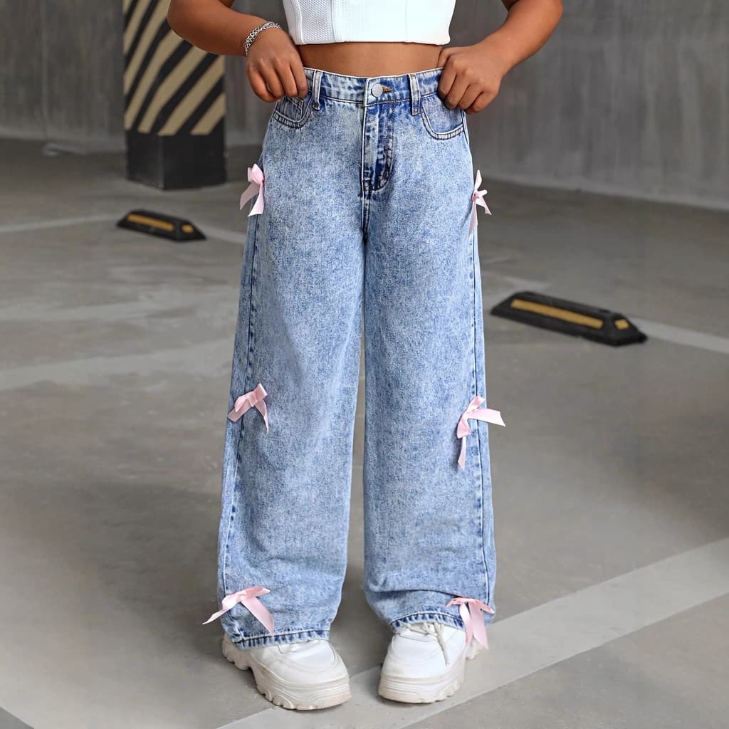 Moda novo estilo floco de neve frito lavado arco decoração Denim calças de perna larga meninas