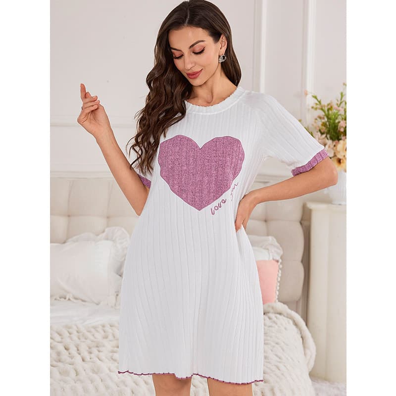 Pijama Feminino Bordado com Coração para Primavera e Verão, Camisola Macia de Manga Curta, Roupa de Casa, Conjunto de Ca