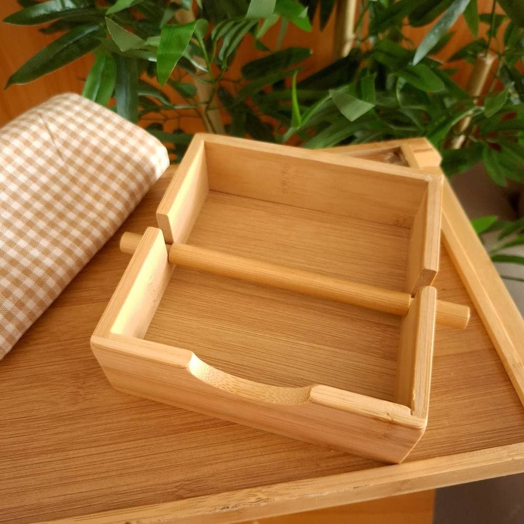 PORTA GUARDANAPOS EM BAMBU 14X14CM