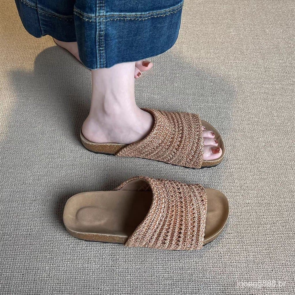 Versão em couro~2026 Primavera Nova Sandália Feminina de Estilo Francês para Férias na Praia com Tiras Largas Trançadas