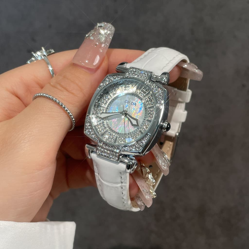 CILOA relógio Luz Luxo Relógio de Quartzo Feminino Novo Estilo Relógio Feminino