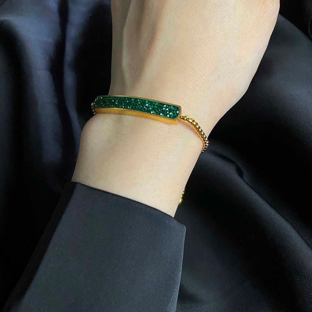 2024 novo estilo indústria pesada High-End luz luxo Micro-incrustado verde zircão pulseira feminina puxar