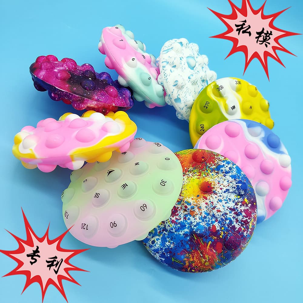 Modelo privado de venda quente criativo 3D Silicone descompressão bola Pop bolo matando roedor pioneiro UFO Frisbee bolh
