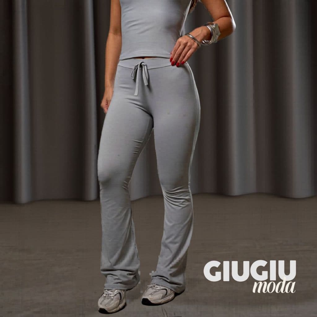 Calça Flare Bailarina Feminina em Poliamida para Malhar sem Transparencia