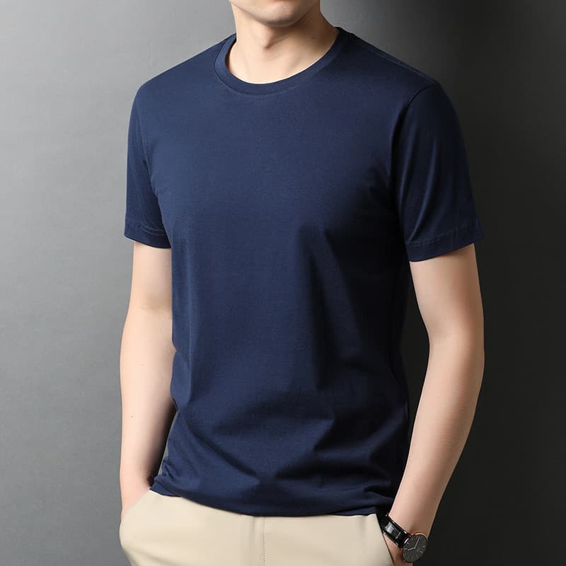 Camiseta de algodão de manga curta masculina Slim fit na moda cor sólida 80 contagem algodão mercerizado masculino meia