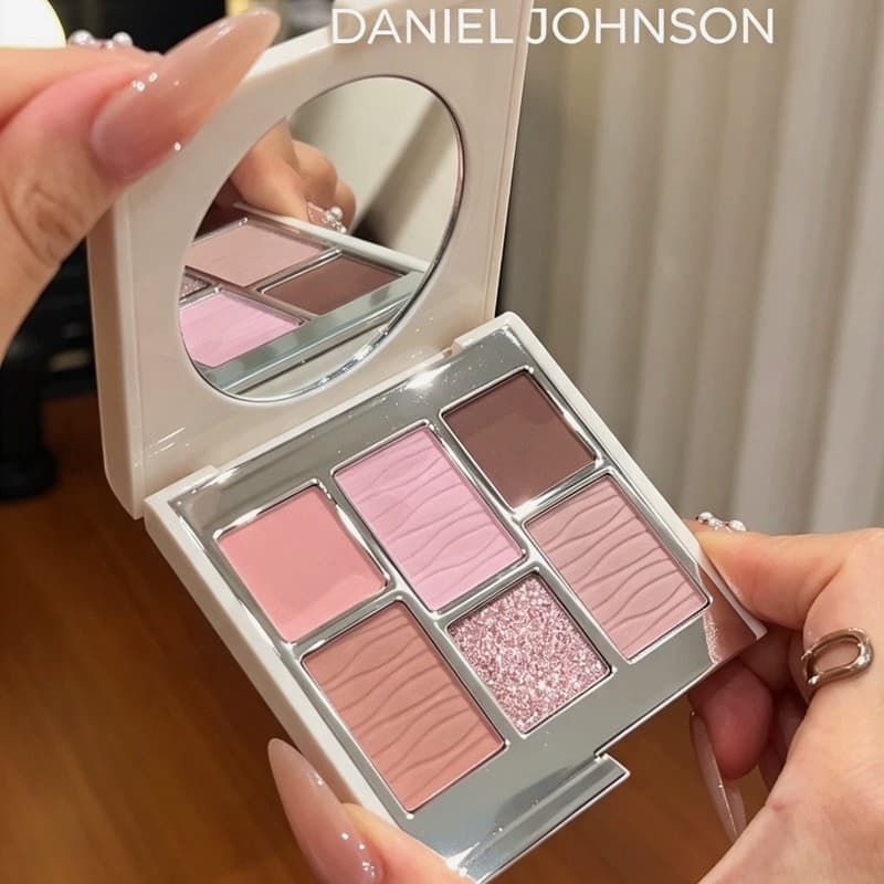 Linda visão de foco rotativa paleta de sombras de seis cores cinza rosa diário perolado All-Match terra cor renderização