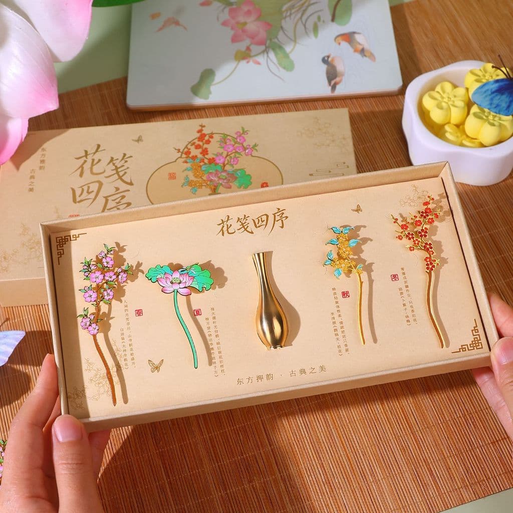 [Bestseller] Presente para o Dia do Professor: Marcador de Páginas Criativo em Metal Estilo Chinês, Prático e Decorativo