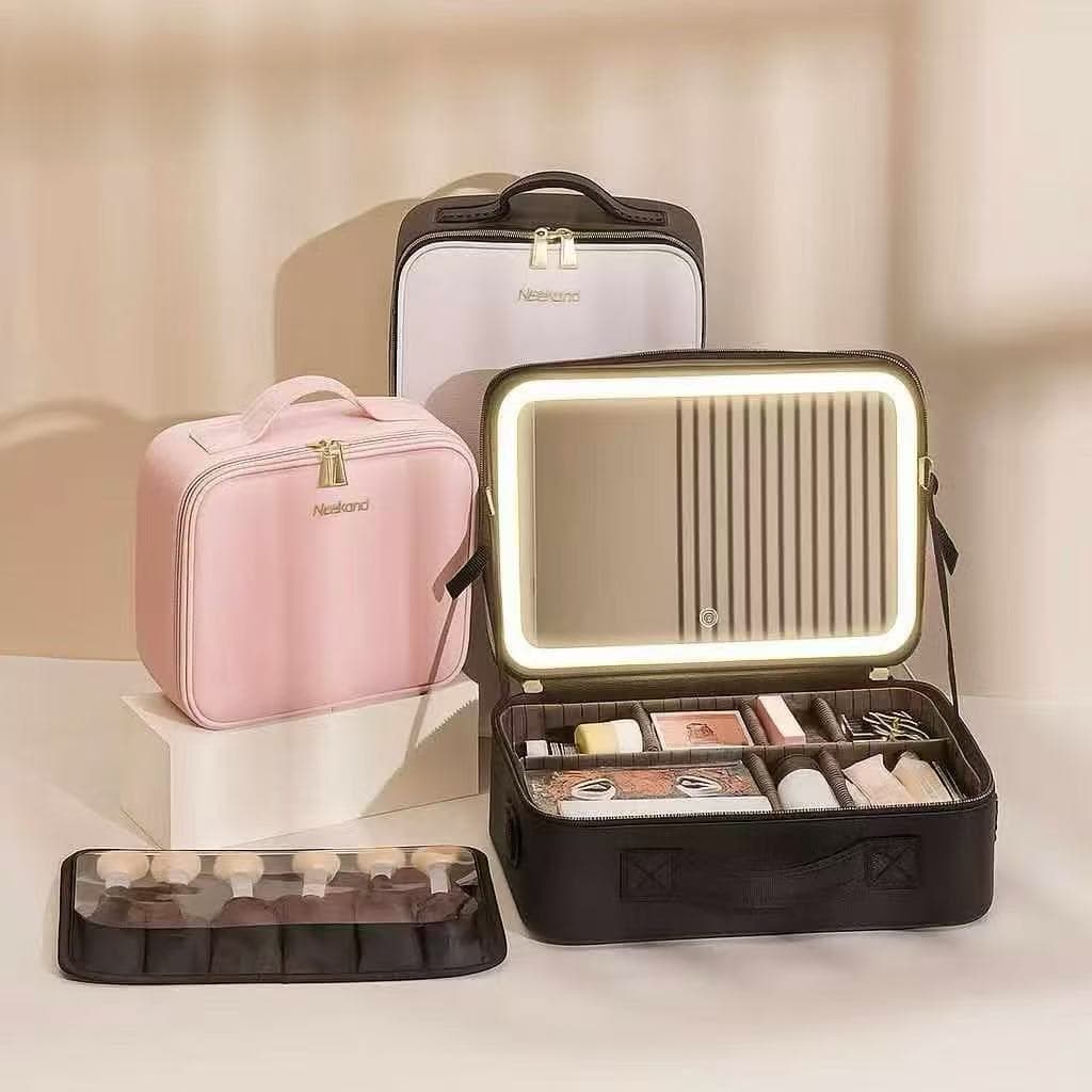 Necessaire com Espelho de Maquiagem LED – Luz Fria, USB, Portátil, Estilo Bambu, Uso em Mesa