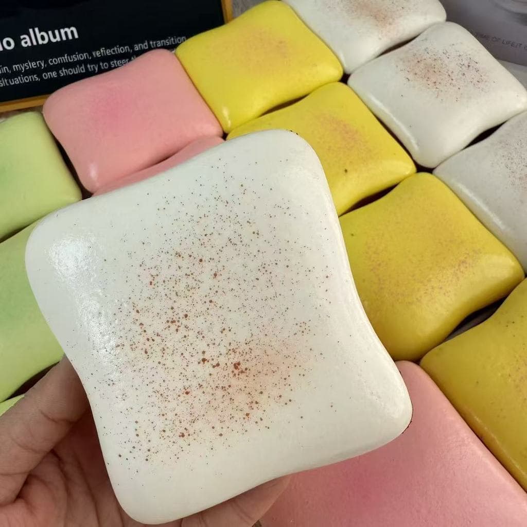 Venda quente creme brinde rei recuperação lenta pitada simulação de música Super molhado macio multicolorido descompress