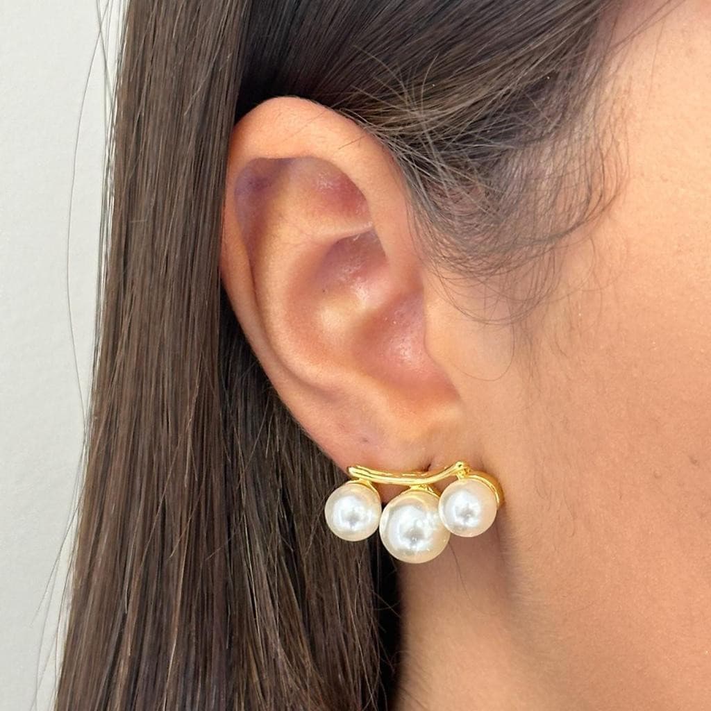 Brinco 3 Perola Ear Cuff Banhado a Ouro 18k