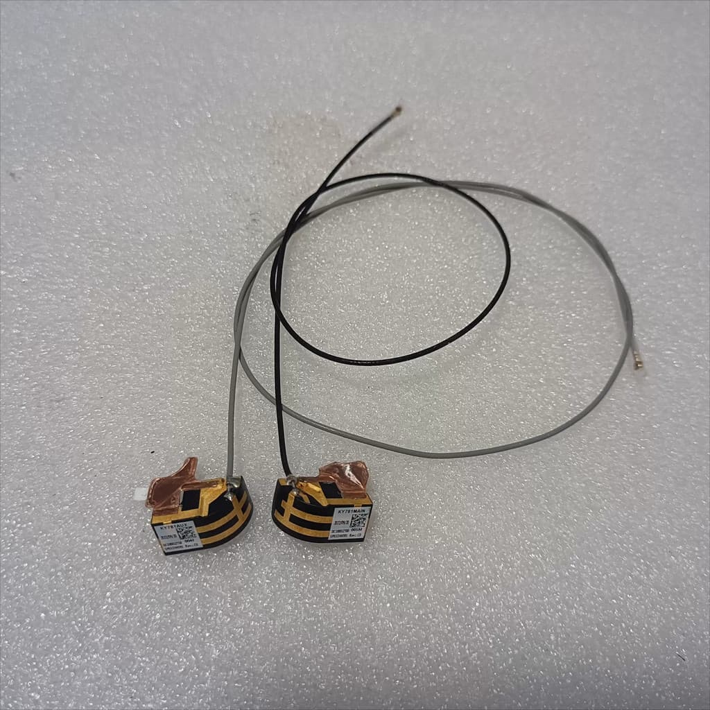 Para Lenovo Legion Pro 5 16IRX8 KY781 Antena WWAN 22 DC33001ZT00