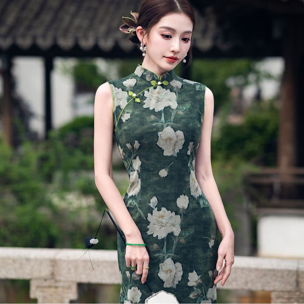 2026 novo estilo longo verde verão ano novo estilo jovem novo estilo chinês sem mangas Cheongsam
