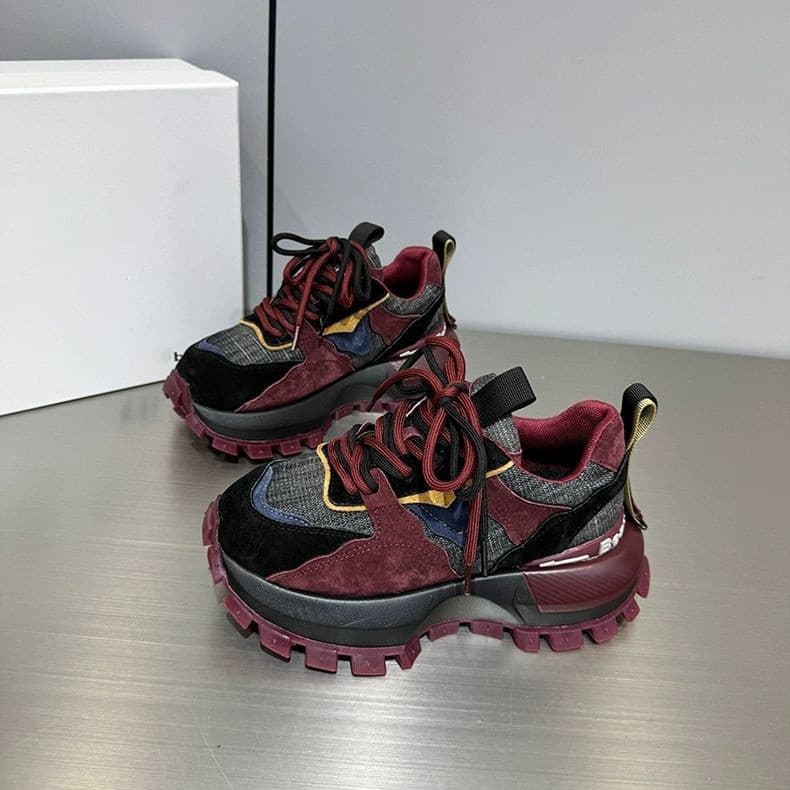 Sola grossa All-Match aumento interno feminino branco 2025 primavera outono novo estilo papai sapatos moda couro sapatos