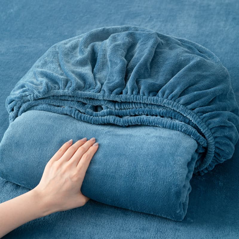 2026 novo estilo de lã de leite lençol inverno velo capa de cama Coral velo engrossado colchão capa protetora Anti-desli