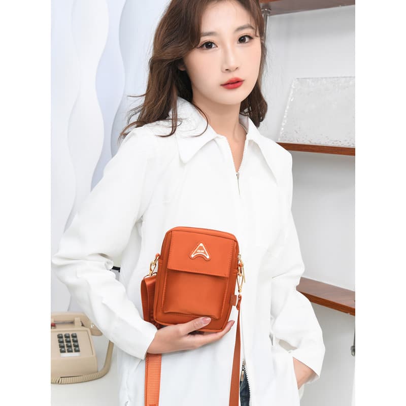 Bolsa para celular Mini bolsa pequena 2023 verão novo estilo mensageiro de lona de Nylon bolsa feminina All-Match