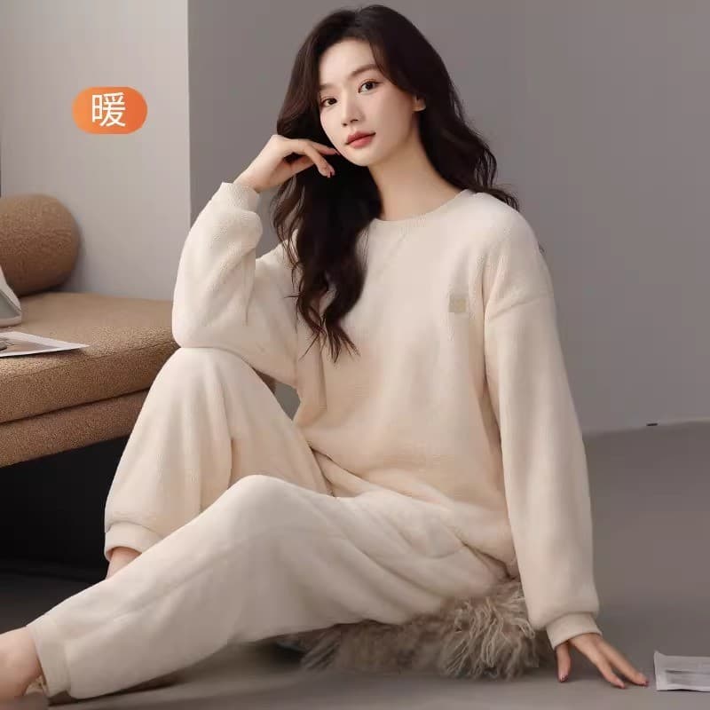 Pijamas femininos 2025 novo estilo inverno Coral velo engrossado lã flanela quente Homewear outono inverno