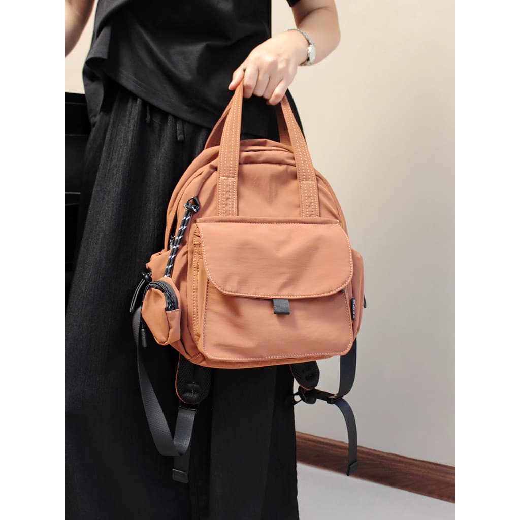 Leve multifuncional mochila feminina nicho Design All-Match à prova dwaterproof água saco de viagem moda portátil dupla