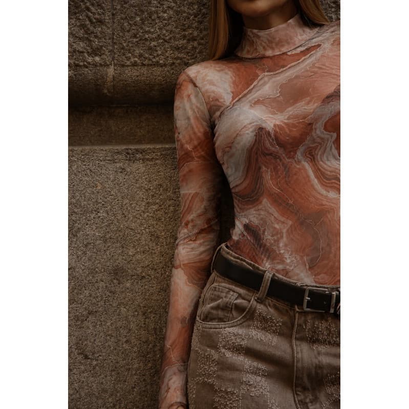 Blusa Feminina Segunda Pele Tule Estampa  marmore marrom Justa Tendência Fashion