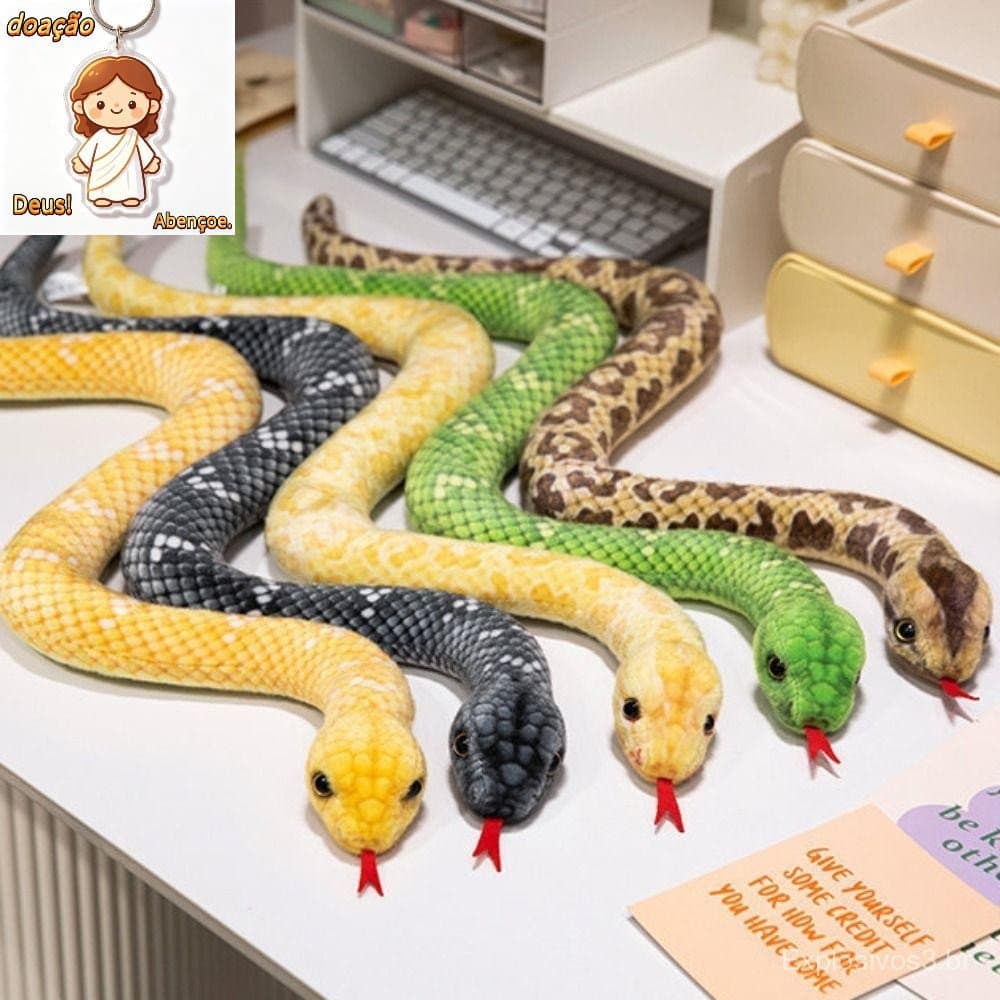 Brinquedo de pelúcia simulando uma cobra Fuhui, macio e adequado para uso durante todo o ano.