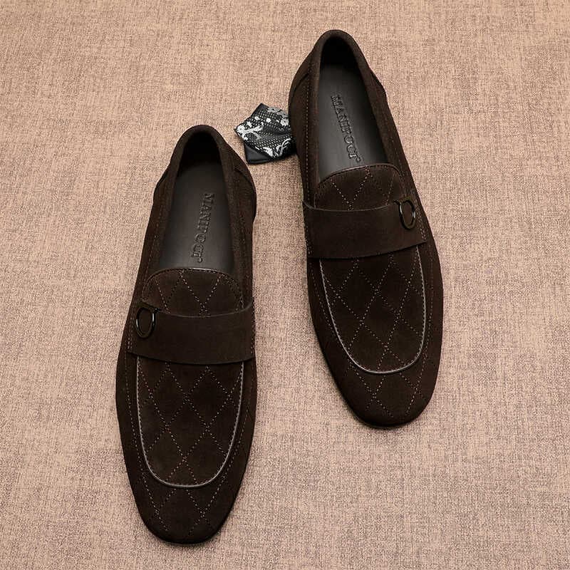 Mocassins da moda masculinos camurça All-Match sapatos masculinos de um Pedal casuais High-End estilo britânico sapatos