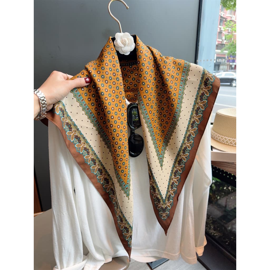 Retro estilo dinheiro antigo lenço de seda feminino primavera outono combinando camisa triângulo cachecol xale High-End