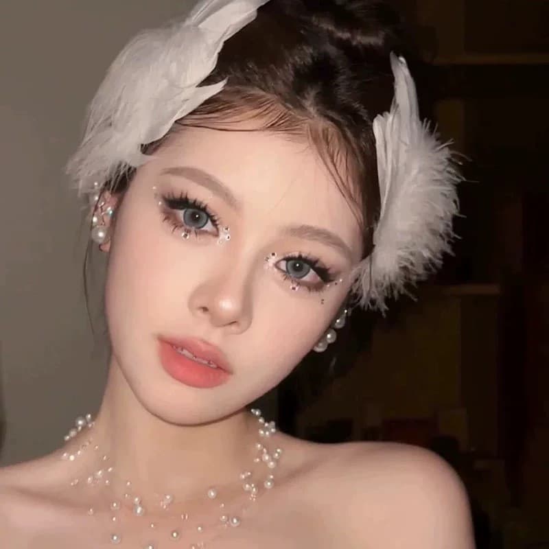 [Estoque pronto] Grampo de cabelo de penas brancas Acessórios para cabelo de Halloween Super Fairy cos Swan Dress Up Fot