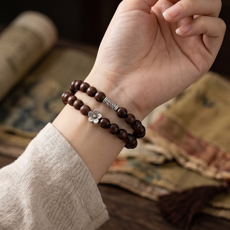 Pulseira de sândalo dourado natural, pulseira de casal vintage de madeira com duplo laço em prata tibetana, estilo chinê