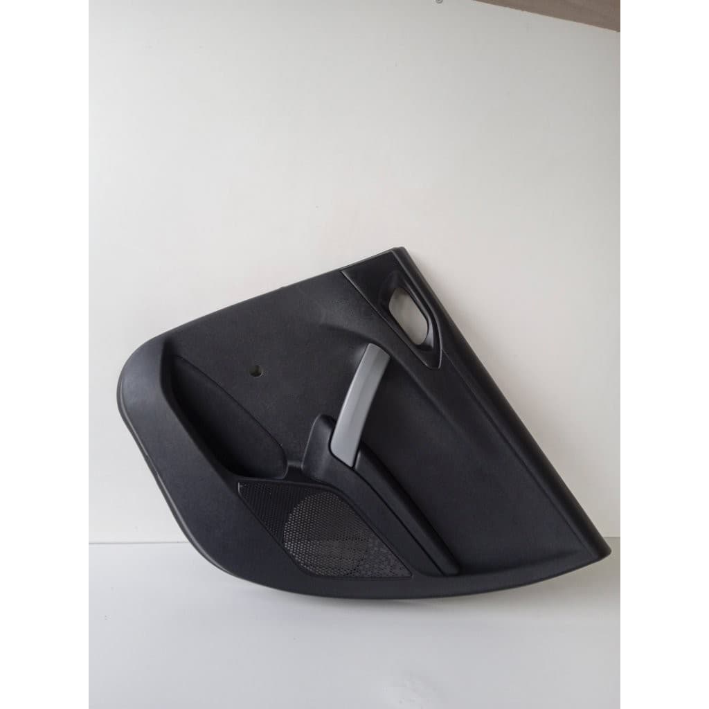 Forro Lateral Porta Tras. Direita Peugeot 208 2014, 15, 16