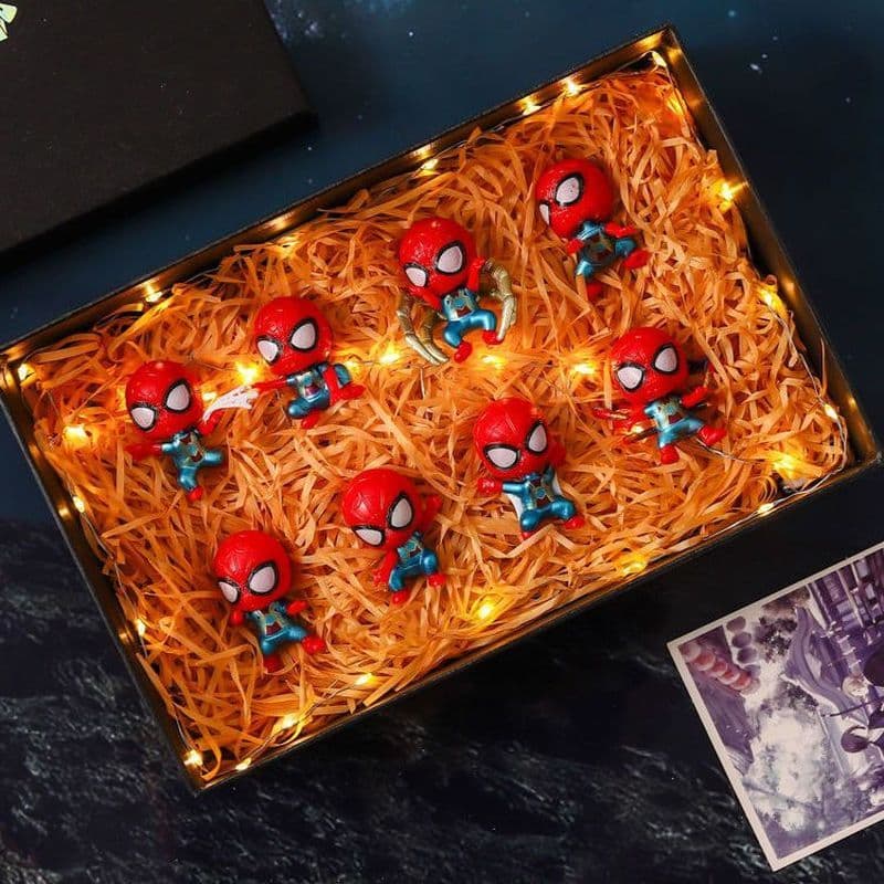 Figura do homem-aranha brinquedo herói retorno menino criativo presente de aniversário boneca decoração modelo caixa mis