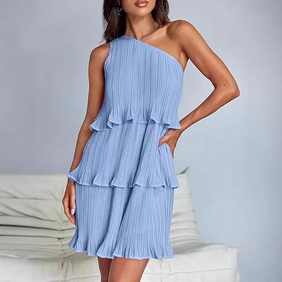 Vestido feminino de cor sólida com ombro em camadas e costura inclinada primavera verão