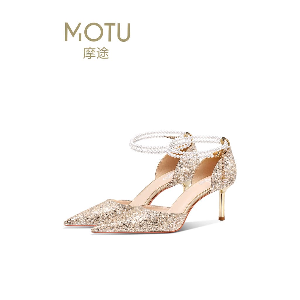 Piscando sapatos de casamento feminino 2026 novo estilo verão pérola corrente salto alto vestido de casamento lindas san