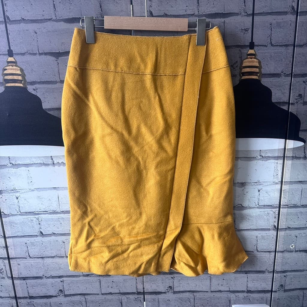 Saia de lã feminina comprimento médio Hip-coberto Fishtail saia forro feminino Original única saia B252