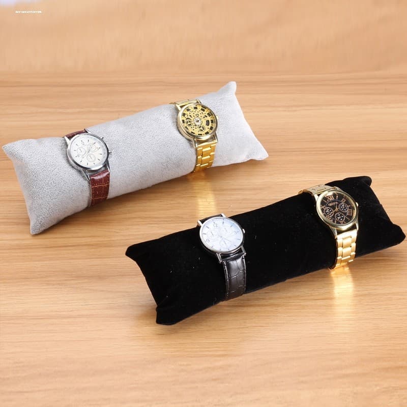 High-End relógio de pelúcia pequeno travesseiro pulseira travesseiro saco jóias exibição seda algodão esponja jóias