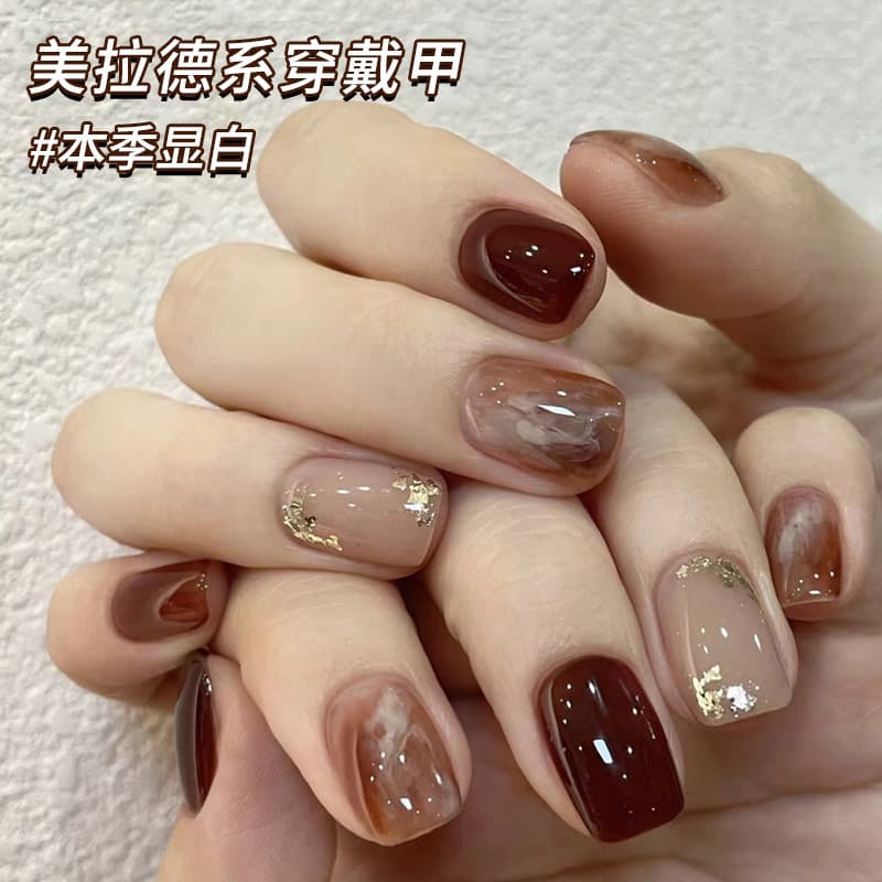 Merad usando unhas 2025 estilo ano novo Manicure terminou remendo de unhas High-End nicho clareamento artesanal prego re