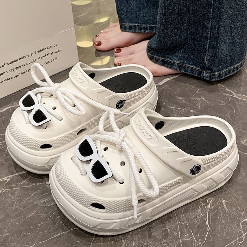 High-End sentido buraco sapatos femininos 2026 verão novo estilo exterior usar antiderrapante sandálias de moda casal sa