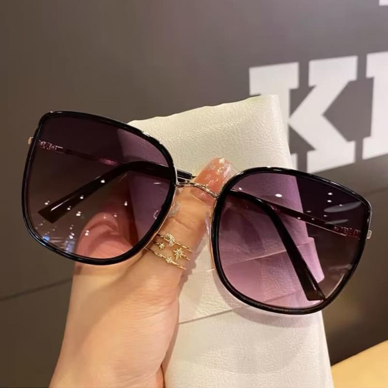 Óculos de Sol Quadrados Grandes para Mulheres – Armação de Metal, Lentes Planas, para Praia, Viagem, Moda Urbana, Estilo