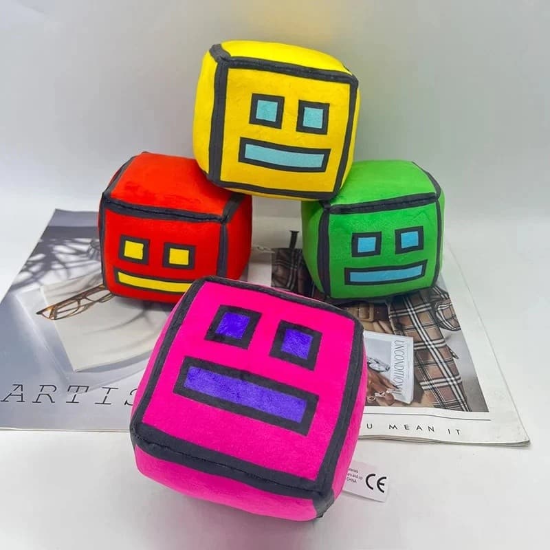 12cm Geometria Traço Jogo Brinquedo De Pelúcia Bonito Dos Desenhos Animados Anime Boneca Macio Peluche Plushie Brinquedo