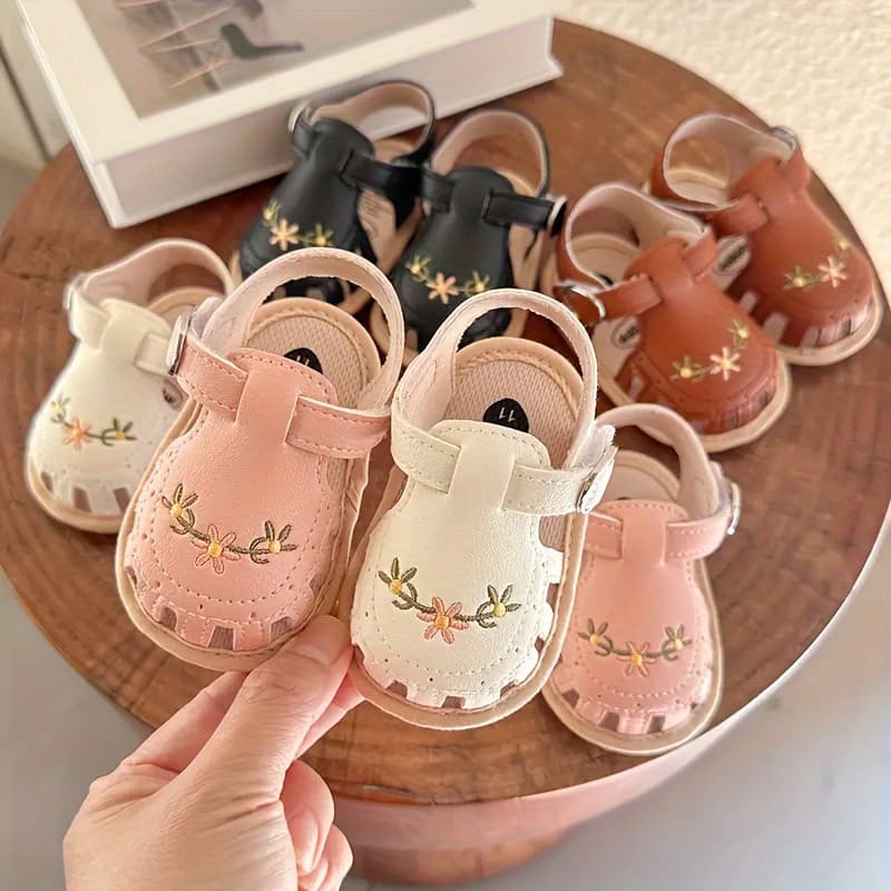Sandálias De Verão Para Bebês De 0 A 1 Ano , Couro PU Antiderrapante , Flor Bordada , Sapatos Infantis De Praia Crianças